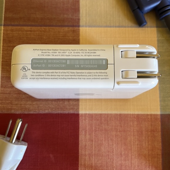 Misc electronic gear - Picture 2 of 5